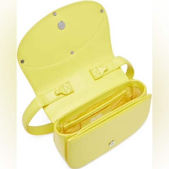 Diesel 1DR Leather Shoulder Bag - Picture 9 of 10